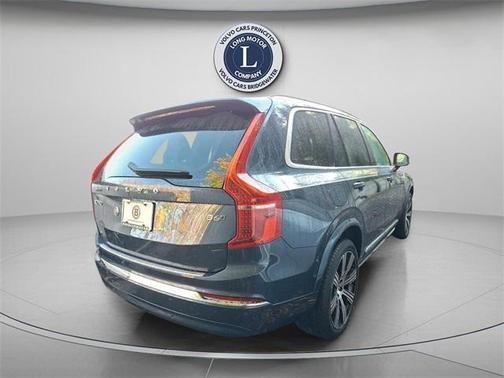 2023 Volvo XC90 B6 Ultimate 6-Seater