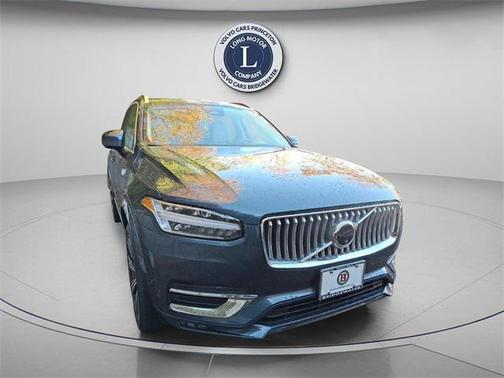 2023 Volvo XC90 B6 Ultimate 6-Seater