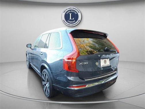2023 Volvo XC90 B6 Ultimate 6-Seater