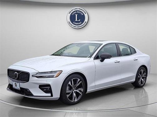 2025 Volvo S60 B5 Core