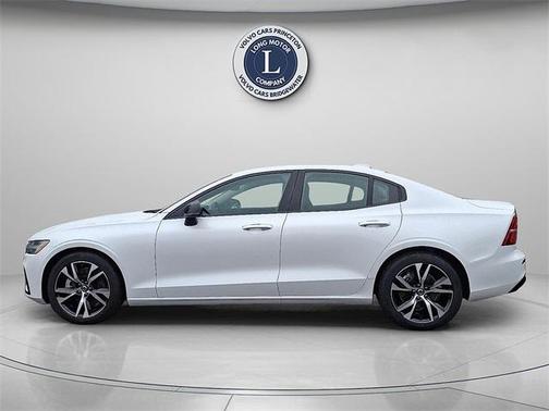 2025 Volvo S60 B5 Core