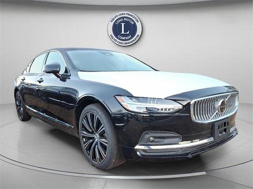 2025 Volvo S90 B6 Plus