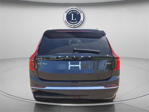2025 Volvo XC90 B6 Ultra