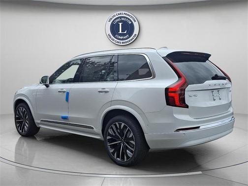 2026 Volvo XC90 B6 Plus 7-Seater