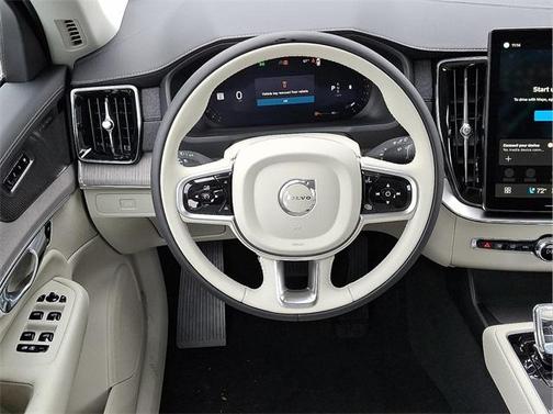 2026 Volvo XC90 B6 Ultra 7-Seater
