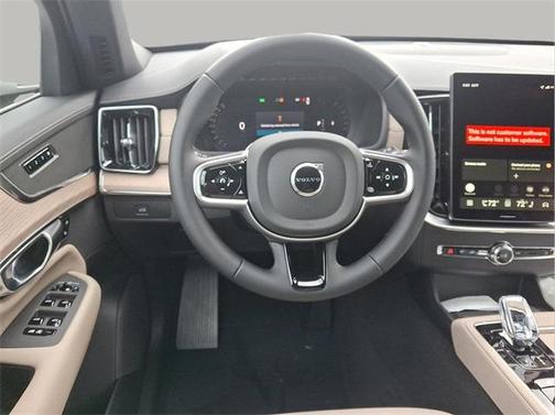 2026 Volvo XC90 B5 Core