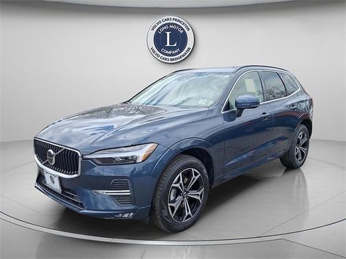 2022 Volvo XC60 B5 AWD Momentum