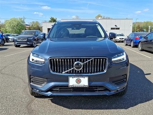 2023 Volvo XC90 B5 AWD Core