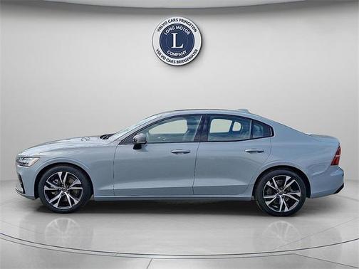 2025 Volvo S60 B5 Core