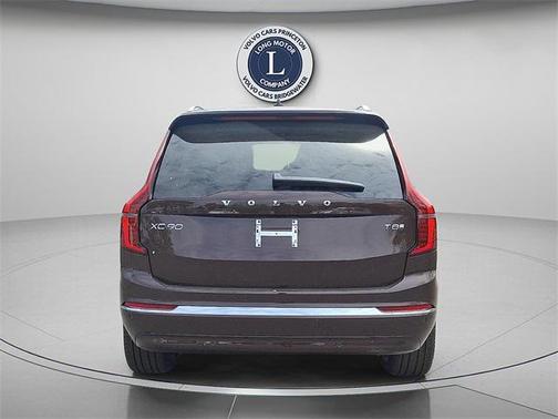 2025 Volvo XC90 Plug-In Hybrid T8 Ultra 6-Seater