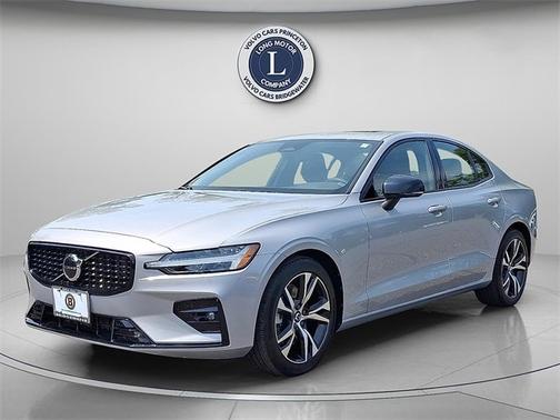 2024 Volvo S60 B5 Core Dark