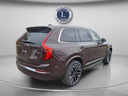 2025 Volvo XC90 B6 Ultra