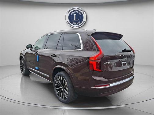 2025 Volvo XC90 B6 Ultra