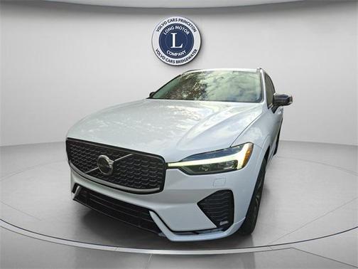2025 Volvo XC60 B5 Core