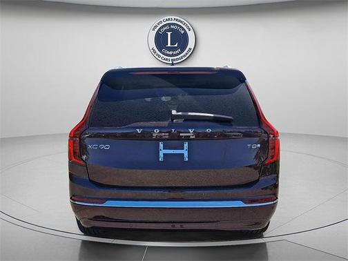 2025 Volvo XC90 Plug-In Hybrid T8 Plus 6-Seater