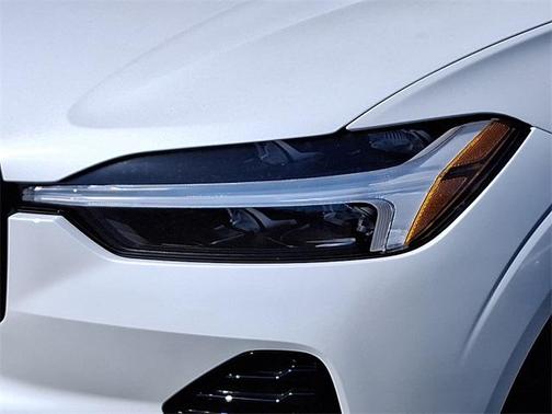 2025 Volvo XC60 Plug-In Hybrid T8 Plus