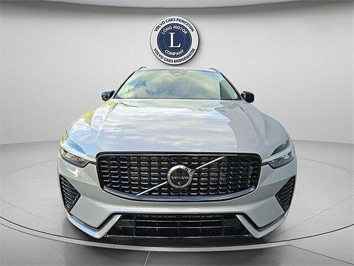 2025 Volvo XC60 Plus