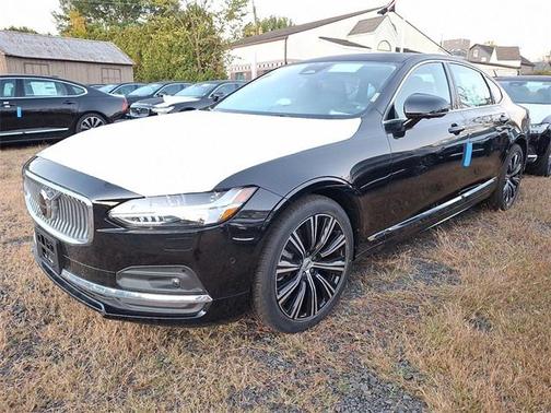 2025 Volvo S90 B6 Plus