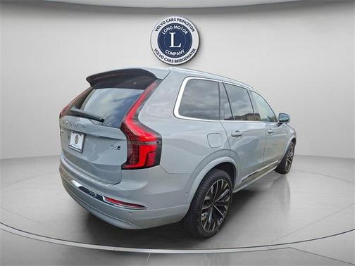 2026 Volvo XC90 B6 Plus 7-Seater