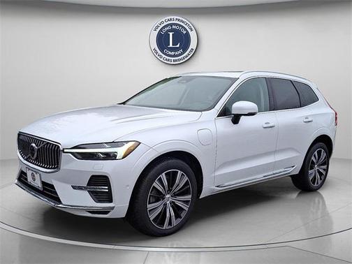 2022 Volvo XC60 Recharge Plug-In Hybrid T8 Inscription