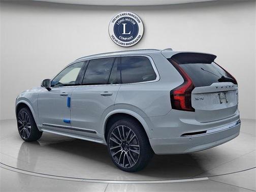 2026 Volvo XC90 B6 Plus 6-Seater