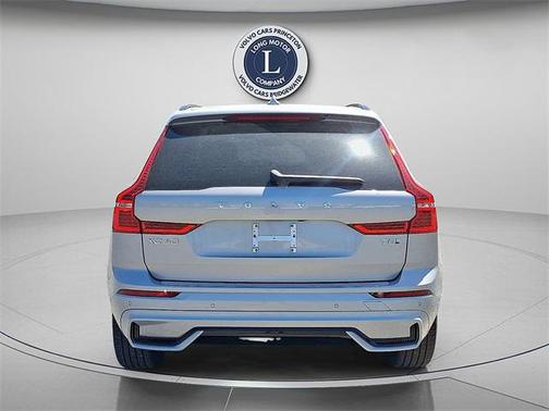 2025 Volvo XC60 Plug-In Hybrid T8 Plus