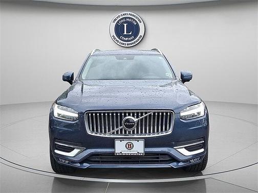 2021 Volvo XC90 T6 Inscription 7 Passenger