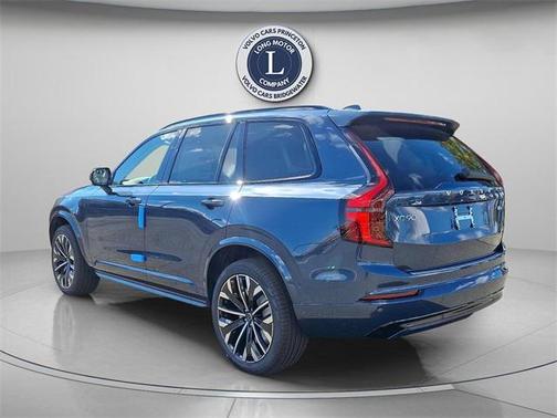 2026 Volvo XC90 B6 Ultra Dark Theme 7-Seater