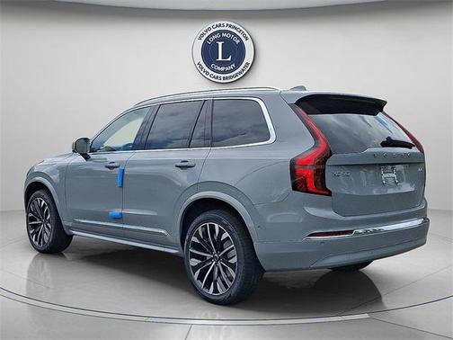 2025 Volvo XC90 B6 Ultra