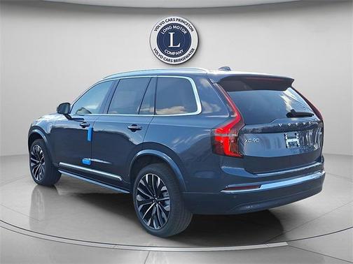 2025 Volvo XC90 Plug-In Hybrid T8 Ultra 7-Seater
