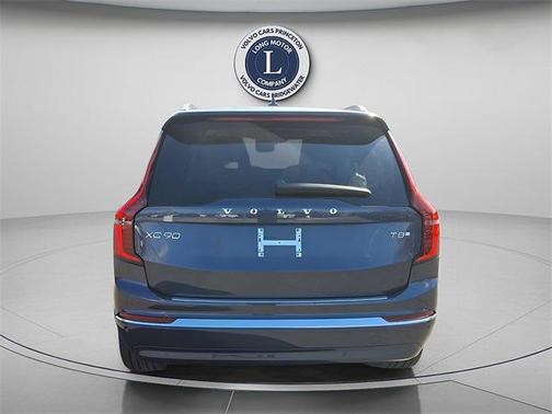 2025 Volvo XC90 Plug-In Hybrid T8 Ultra 7-Seater