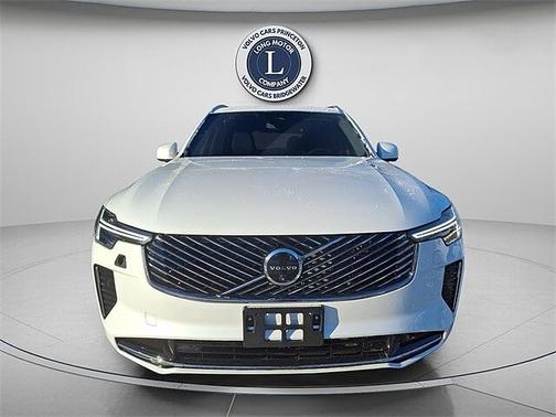 2025 Volvo XC90 Plus