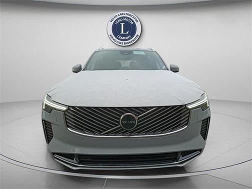 2026 Volvo XC90 B5 Plus 7-Seater