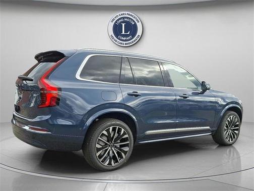 2026 Volvo XC90 B6 Plus 7-Seater