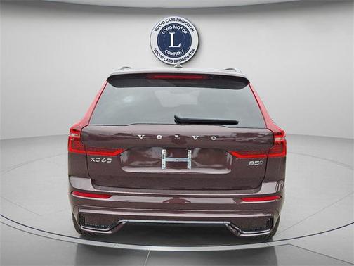 2026 Volvo XC60 B5 Plus