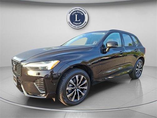 2025 Volvo XC60 B5 Plus