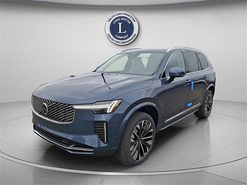 2025 Volvo XC90 B6 Plus 7-Seater