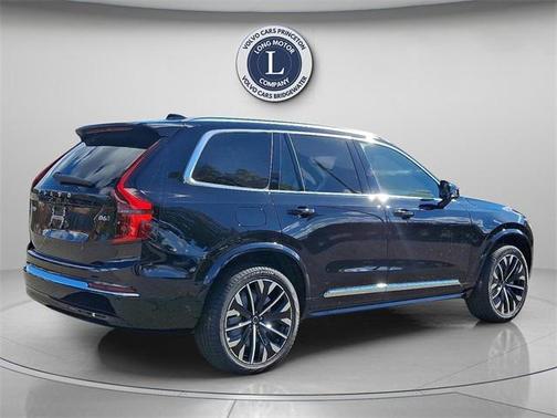 2026 Volvo XC90 B6 Plus 7-Seater