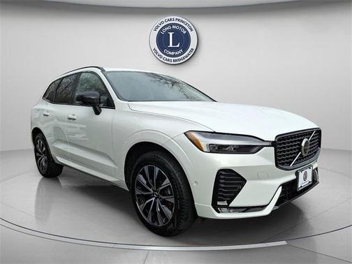 2025 Volvo XC60 B5 Plus