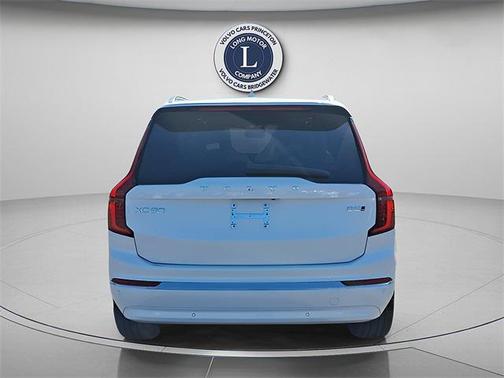 2025 Volvo XC90 B5 Plus 7-Seater