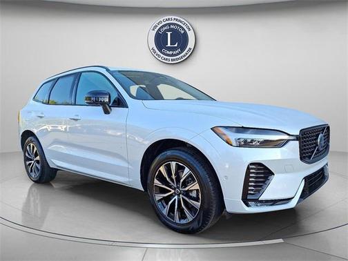 2025 Volvo XC60 B5 Plus