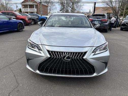 2022 Lexus ES 350 Base