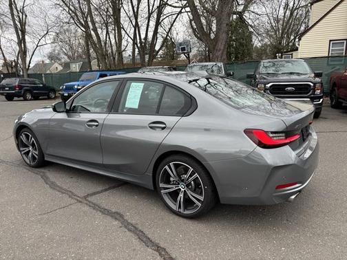 2023 BMW 330 xDrive