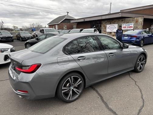 2023 BMW 330 xDrive