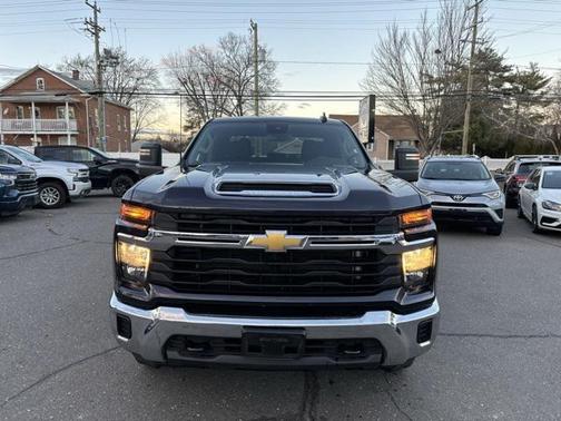 2024 Chevrolet Silverado 2500 LT