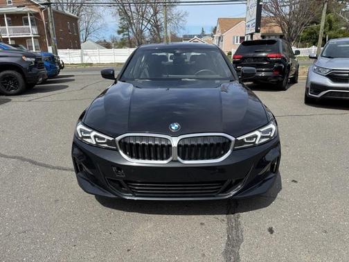2024 BMW 330 i xDrive