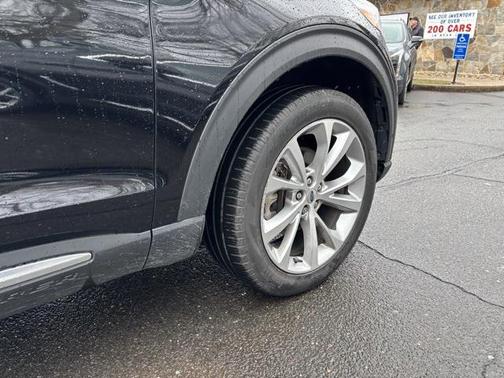 2021 Ford Explorer Platinum