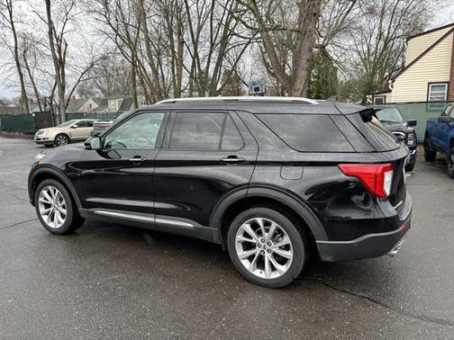 2021 Ford Explorer Platinum