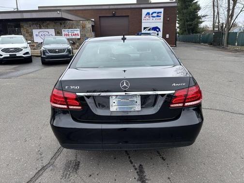 2015 Mercedes-Benz E-Class 4MATIC