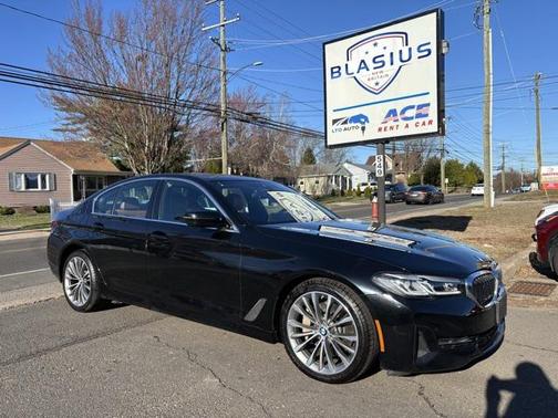 2022 BMW 530 i xDrive